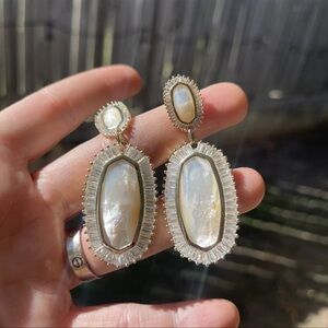 Kendra Scott Kaki Drop Statement Earrings Matte White Mother of Pearl